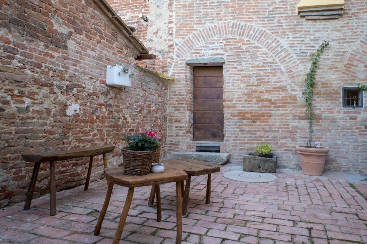 Bed and Breakfast In Collegiata Foiano Della Chiana Exterior foto